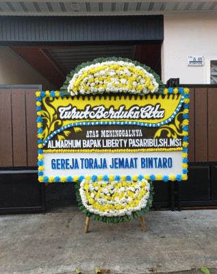 Papan Bunga Duka di Kramatlaban